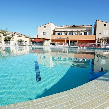 Pavillon T3 Avec Piscine, Et Salle De Sport Près De La - 6 Couchages - Fr-1-732-38 Appartement *
